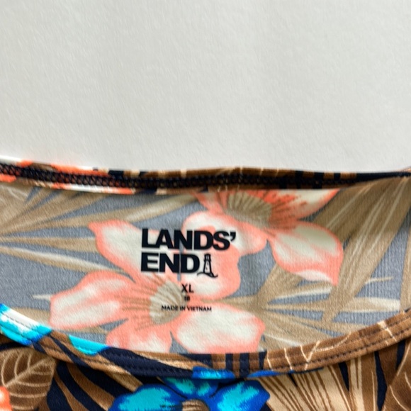 Land’s End Floral Print Women's Rash Guard - Picture 3 of 4